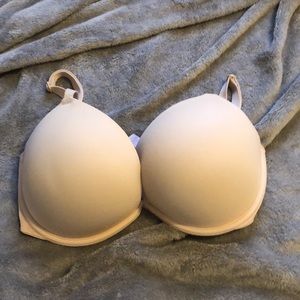 VS PINK Super Push Up Bra 32DDD